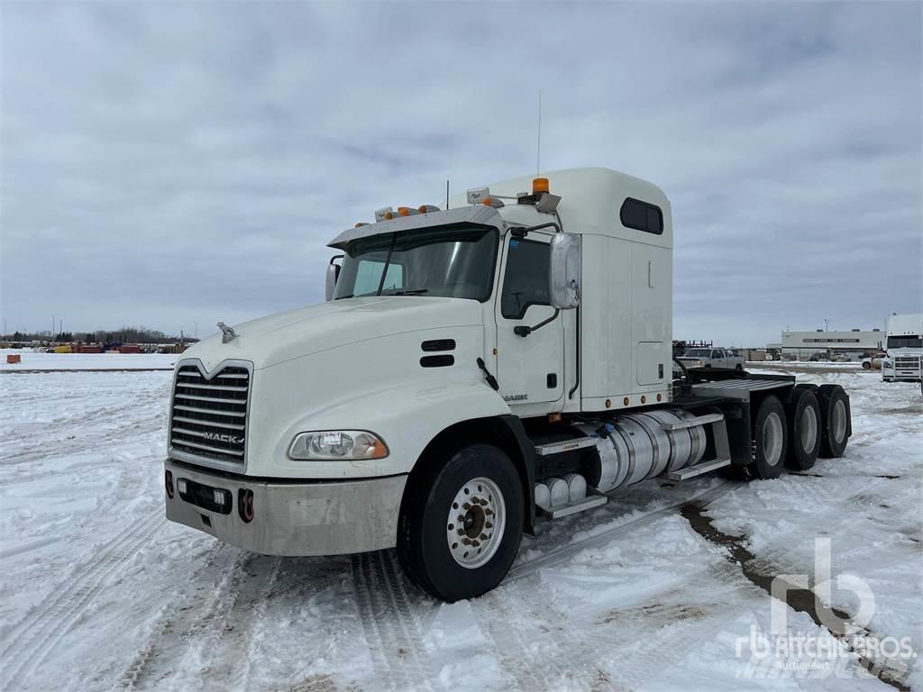 Mack CXU614 Tractores (camiões)