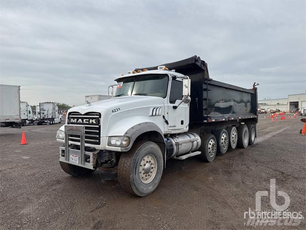 Mack GU713 Camiões basculantes