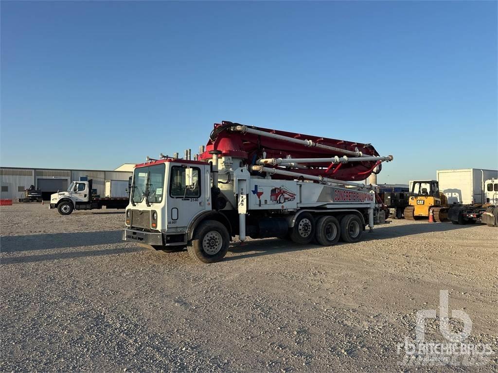 Mack MR Camiões de betão
