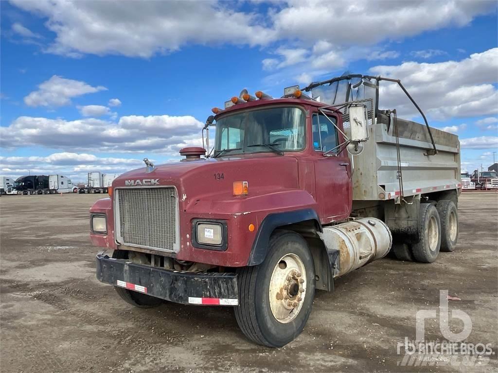 Mack RD688S Camiões basculantes