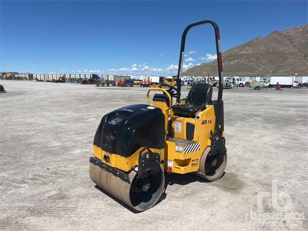 MultiQuip AR14H Cilindros Compactadores tandem