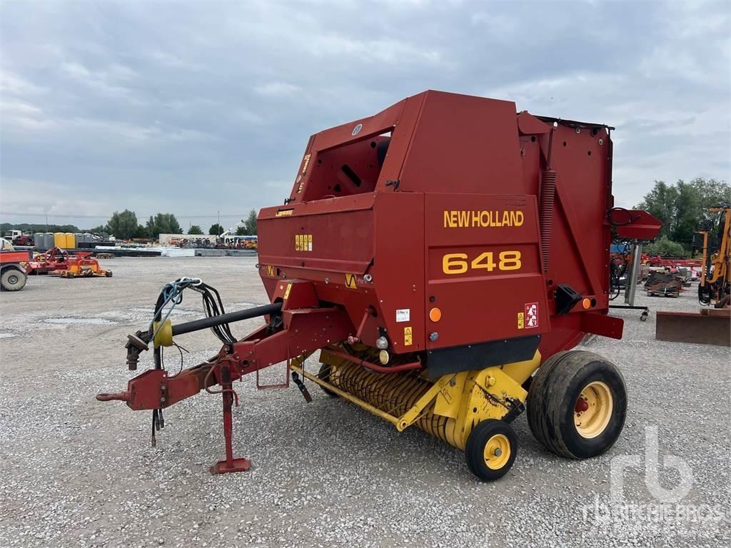 New Holland 644 Enfardadeira de fardos quadrados