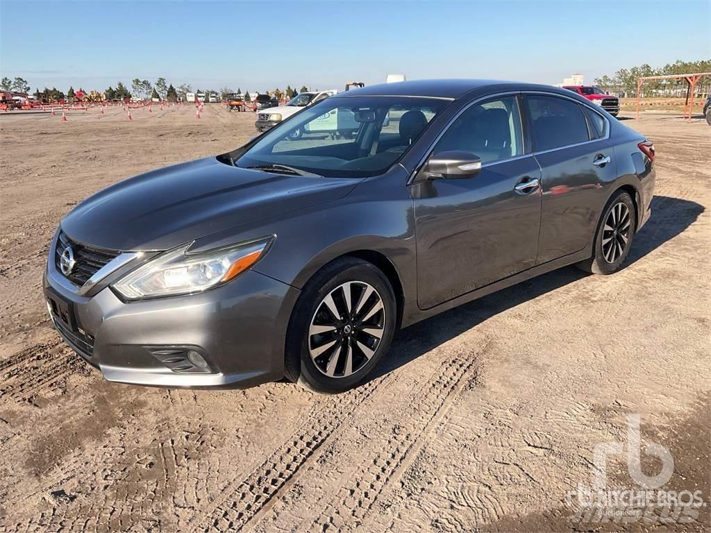 Nissan ALTIMA Carros Ligeiros