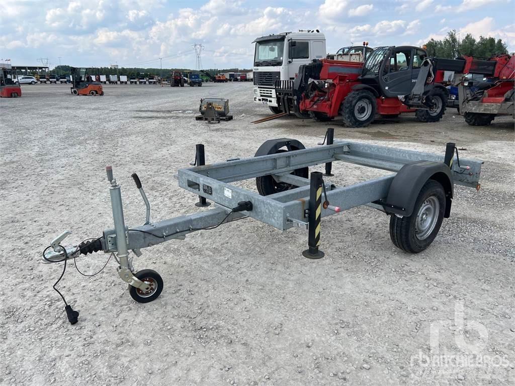  OMC UK1800 Outros Reboques