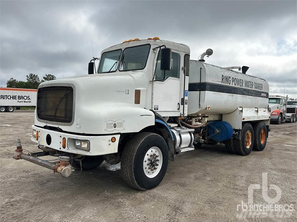Oshkosh F2346 Auto-tanques
