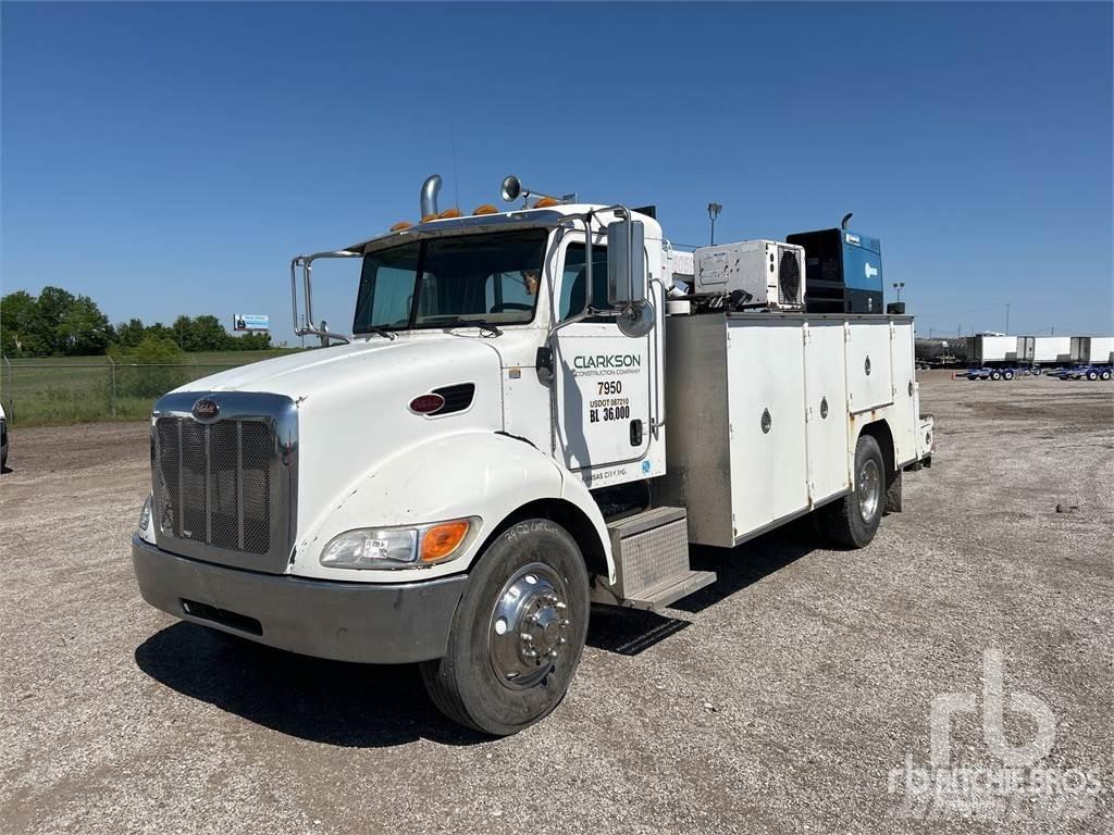 Peterbilt 335 Camiões Municipais / Uso Geral
