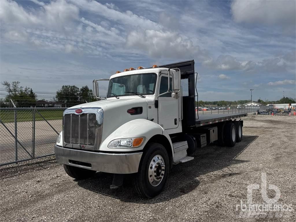 Peterbilt 348 Camiões estrado/caixa aberta