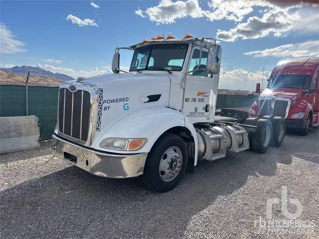 Peterbilt 384 Tractores (camiões)