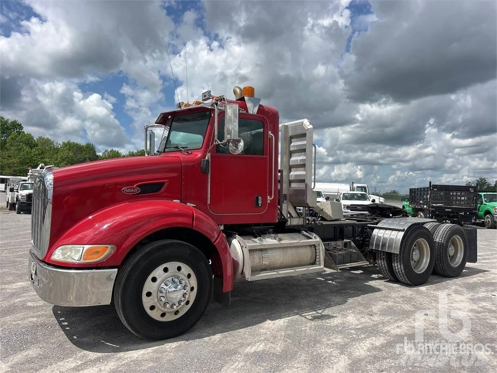 Peterbilt 384 Tractores (camiões)