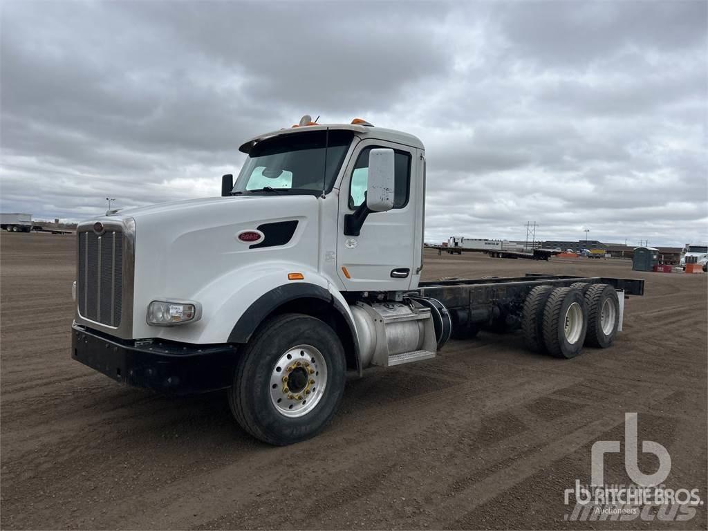 Peterbilt 567 Camiões de chassis e cabine