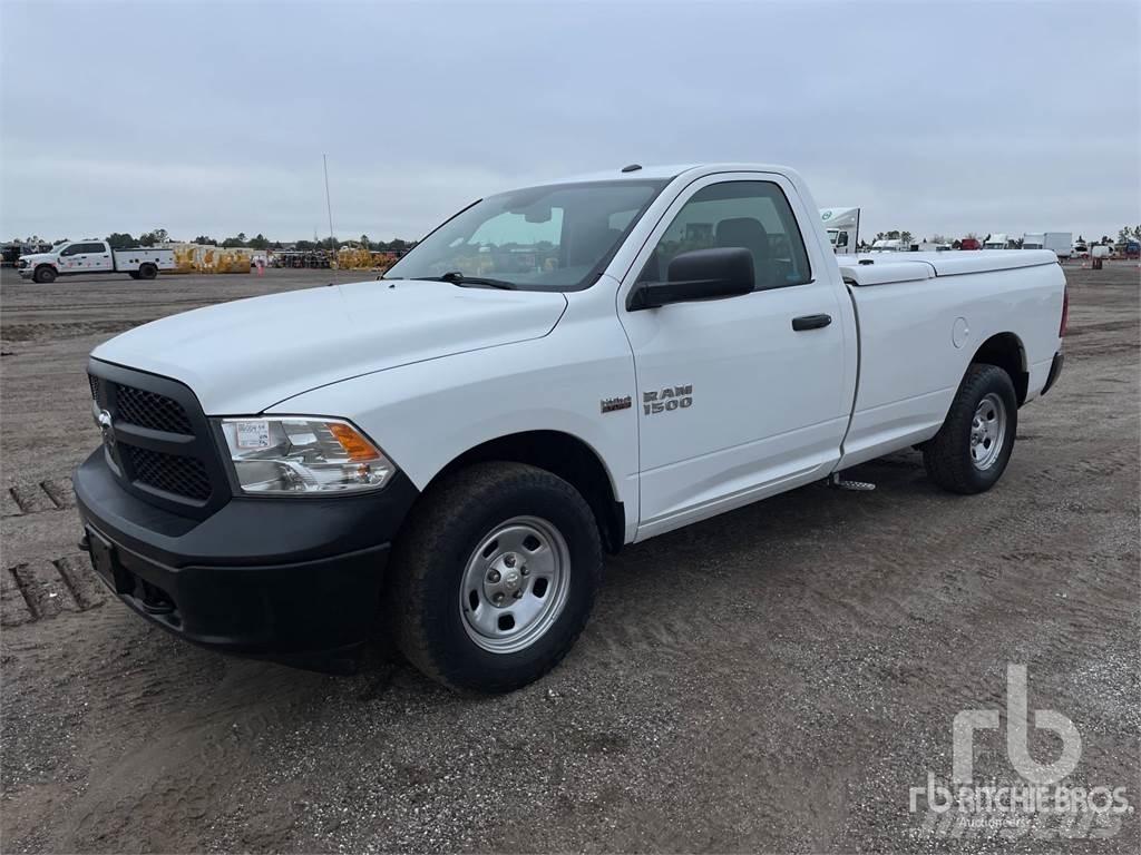 RAM 1500 Pick up de caixa aberta