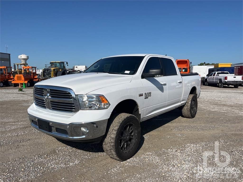 RAM 1500 Pick up de caixa aberta