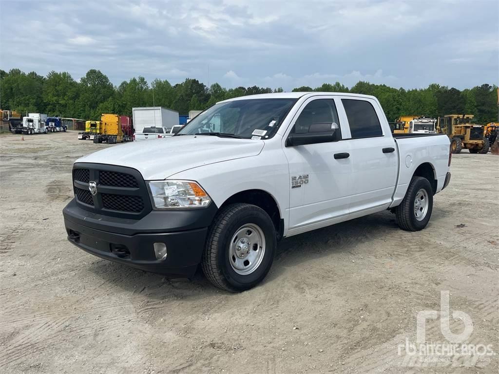 RAM 1500 Pick up de caixa aberta
