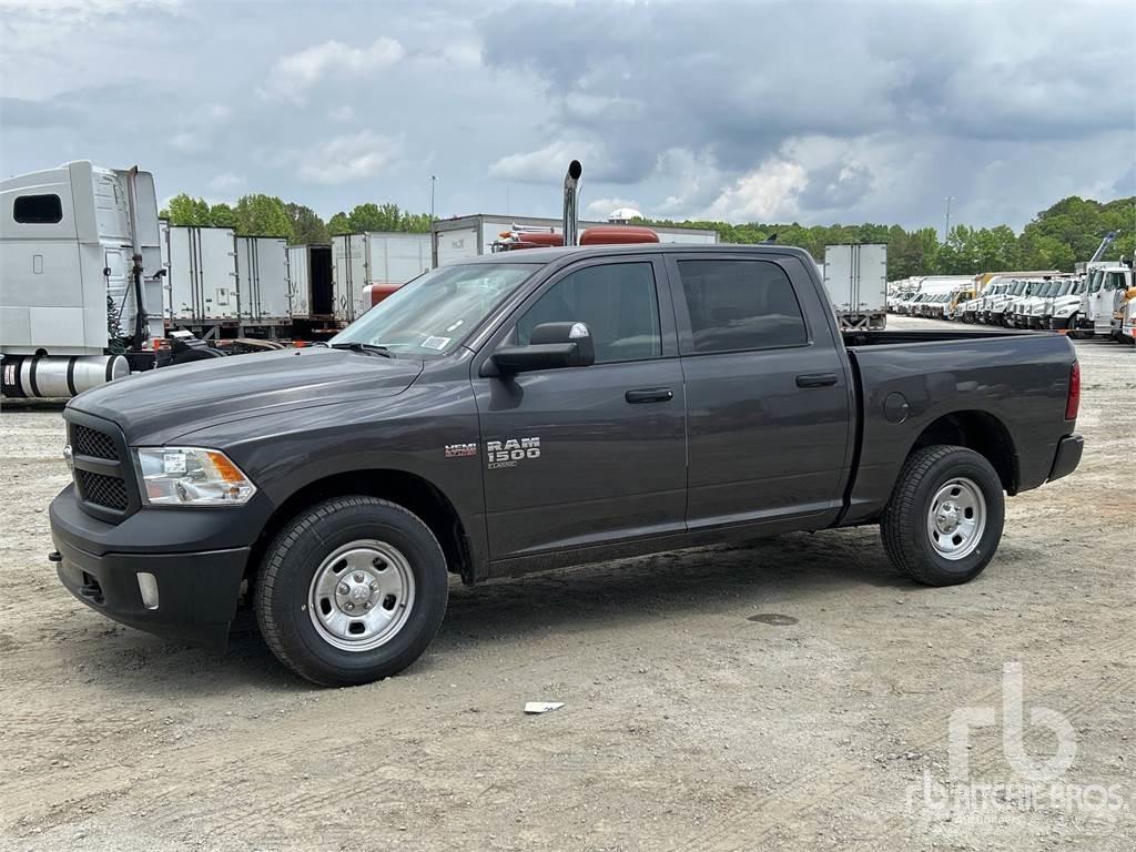 RAM 1500 Pick up de caixa aberta