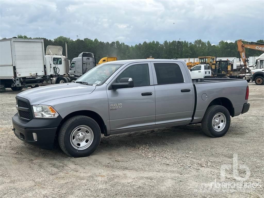 RAM 1500 Pick up de caixa aberta
