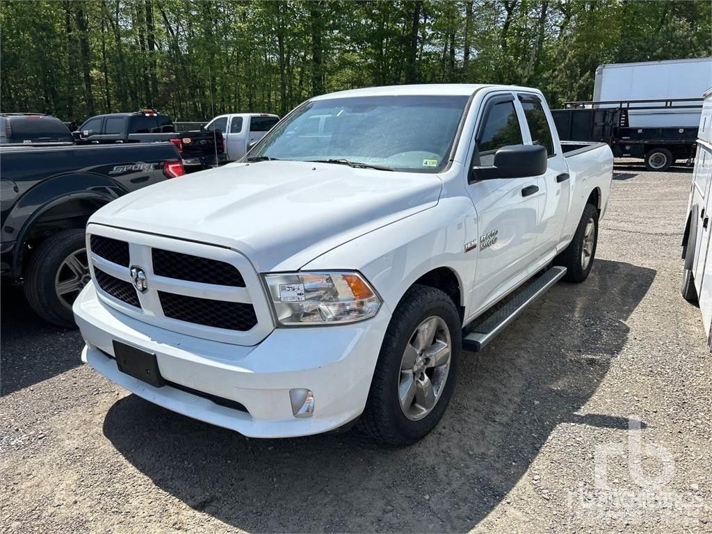 RAM 1500 Pick up de caixa aberta