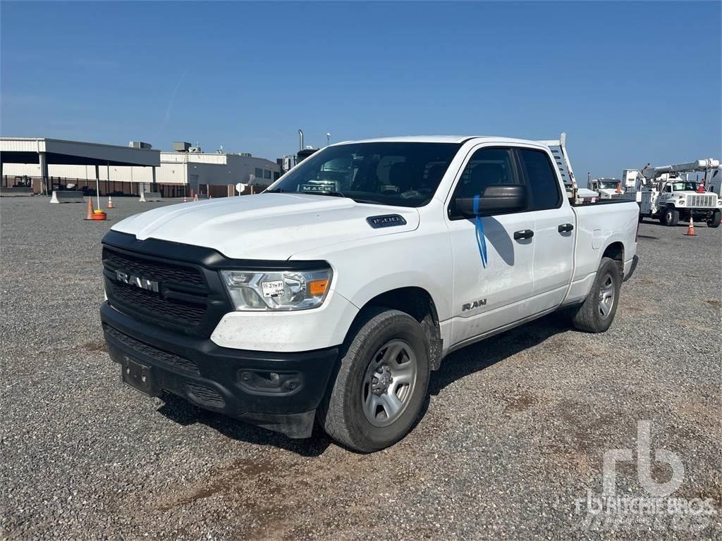 RAM 1500 Pick up de caixa aberta