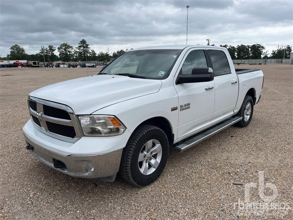 RAM 1500 Pick up de caixa aberta