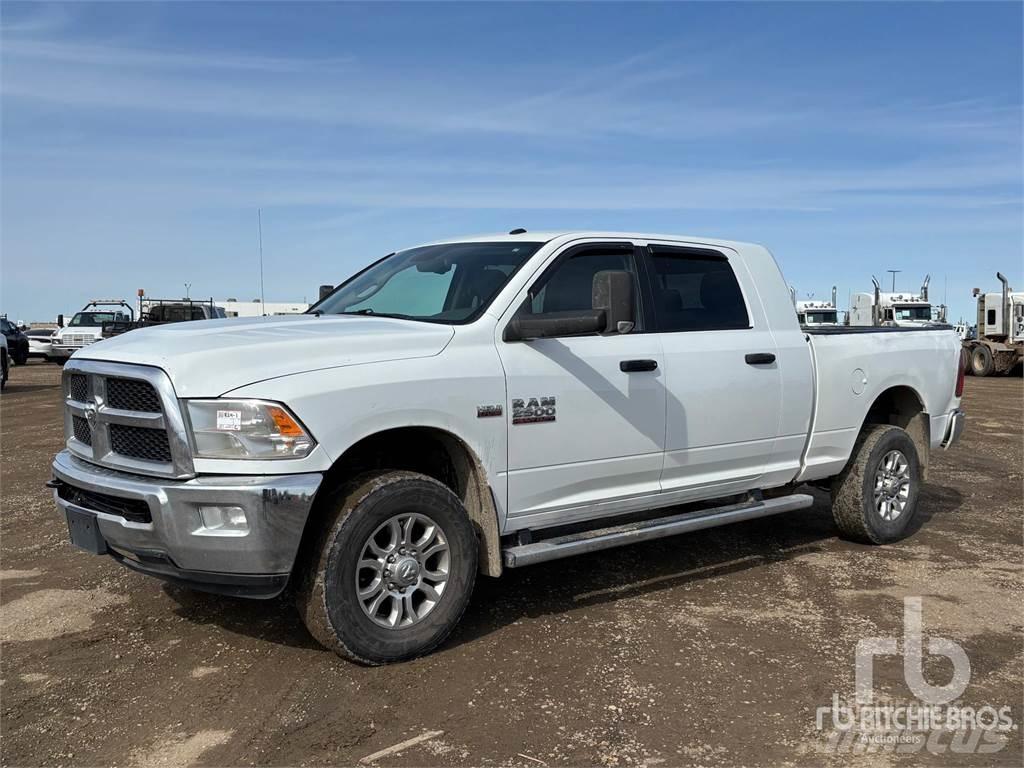 RAM 2500 Pick up de caixa aberta