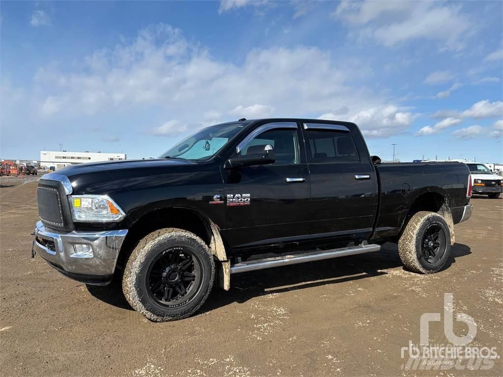 RAM 2500 Pick up de caixa aberta