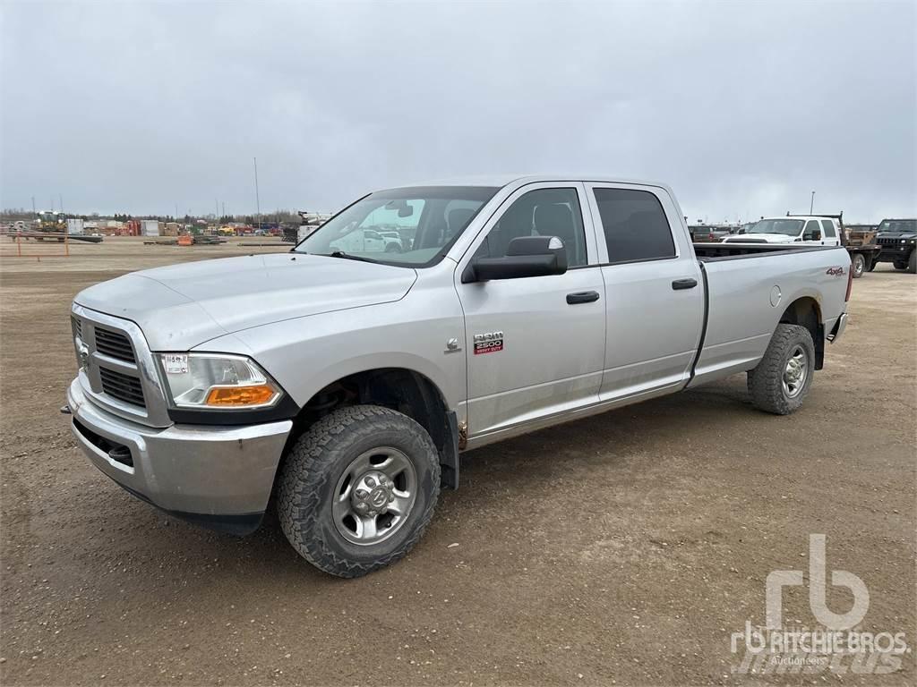 RAM 2500 Pick up de caixa aberta