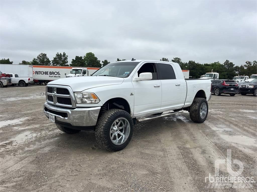 RAM 2500 Pick up de caixa aberta