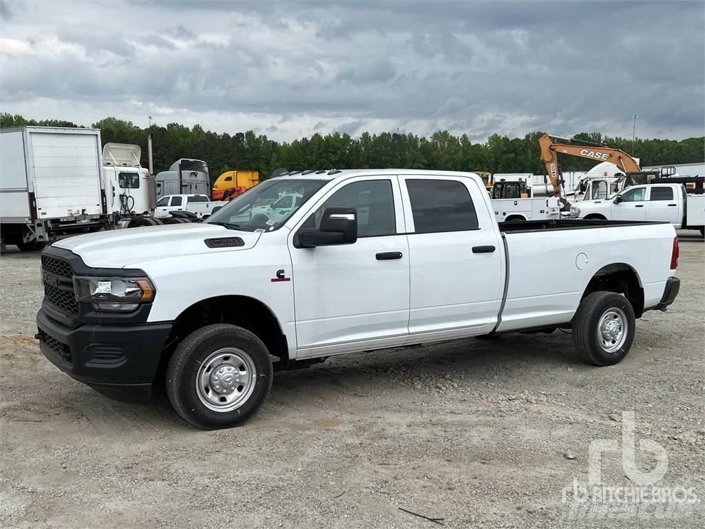 RAM 2500 Pick up de caixa aberta