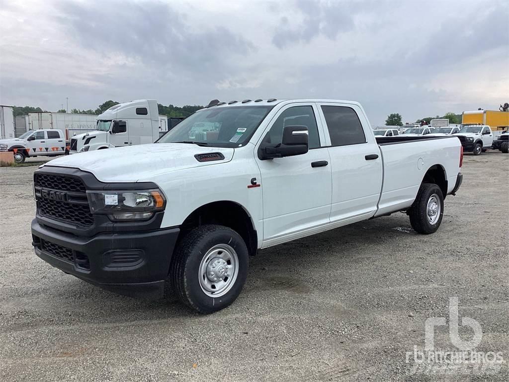 RAM 2500 Pick up de caixa aberta