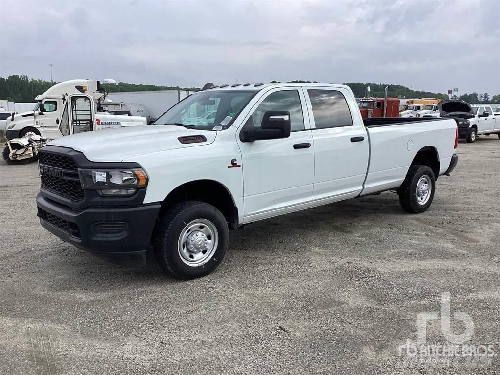 RAM 2500 Pick up de caixa aberta