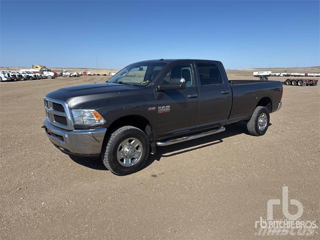 RAM 2500 Pick up de caixa aberta