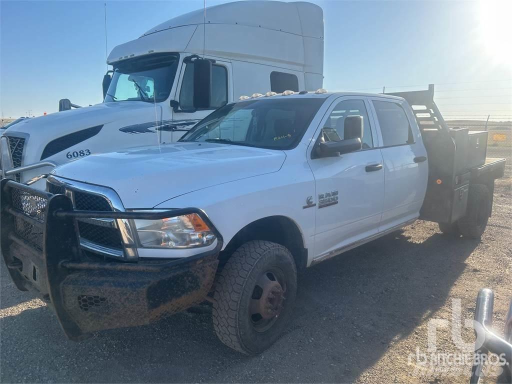 RAM 3500 Pick up de caixa aberta