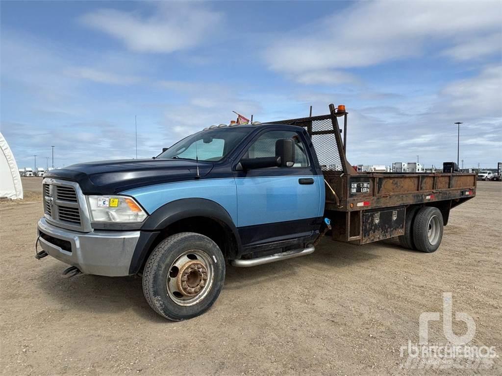 RAM 5500 Camiões estrado/caixa aberta