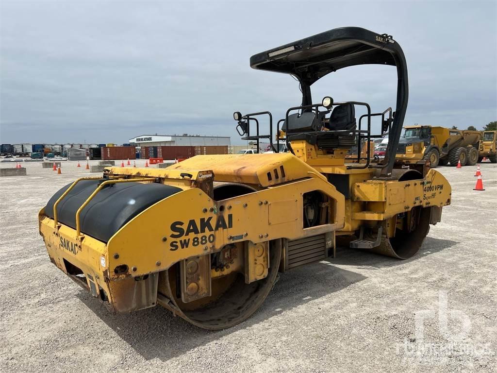 Sakai SW880 Cilindros Compactadores tandem