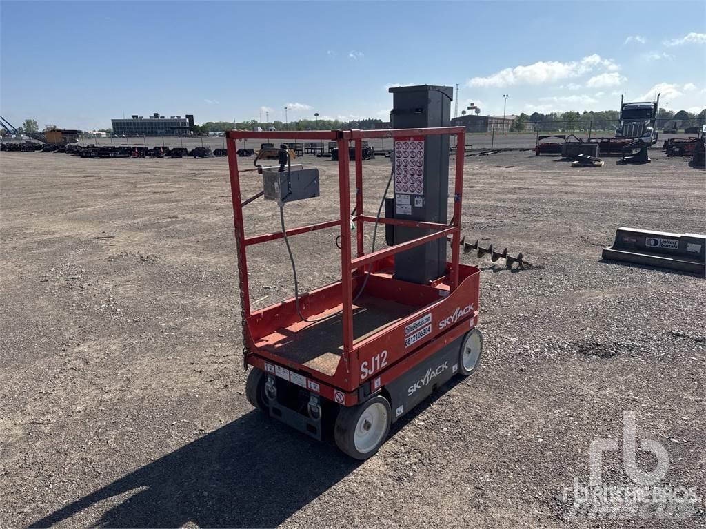 SkyJack SJ12 Elevadores braços articulados