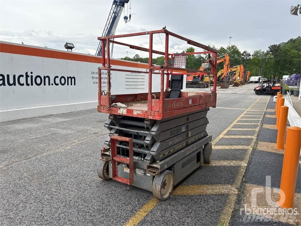 SkyJack SJ4632 Elevadores de tesoura
