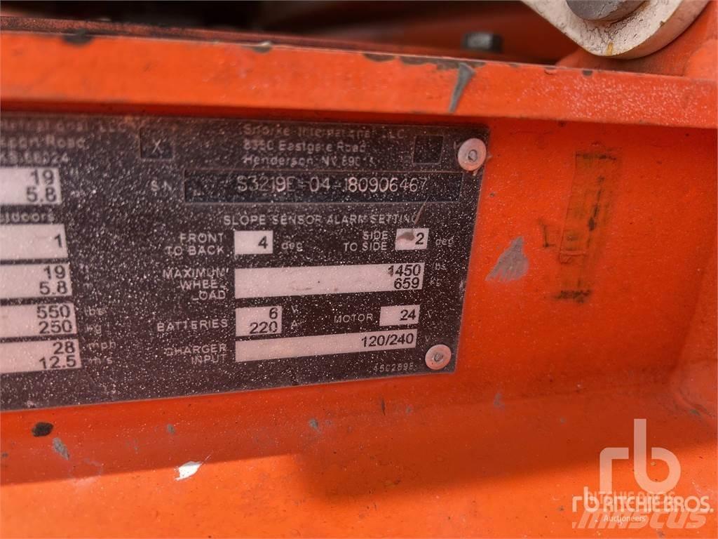 Snorkel S3219E Elevadores de tesoura