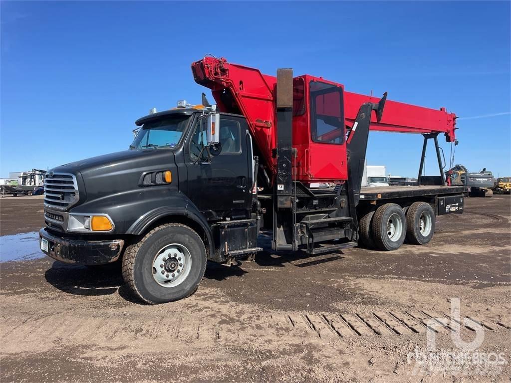 Sterling LT9500 Camiões grua