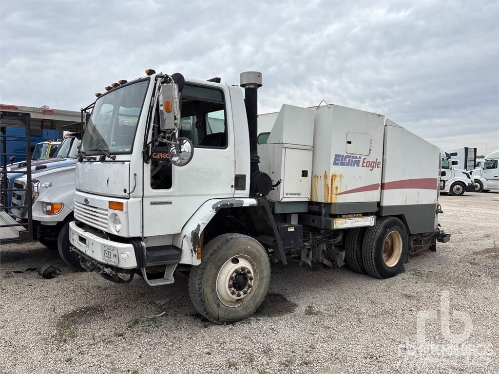 Sterling SC8000 Camiões varredores