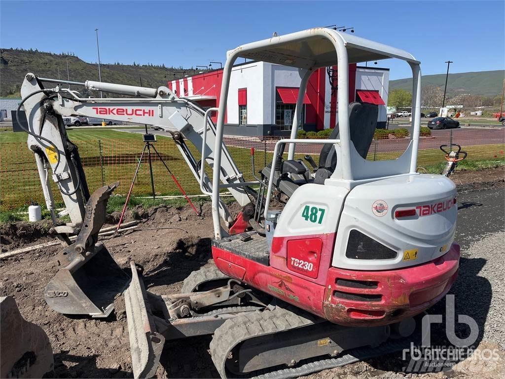 Takeuchi TB230 Mini Escavadoras <7t