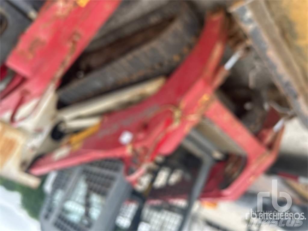 Takeuchi TL10 Carregadoras de direcção deslizante