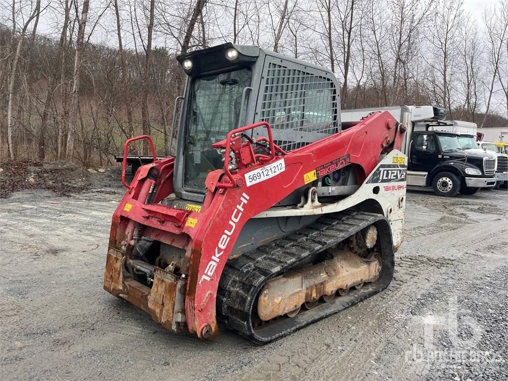 Takeuchi TL12V2 Carregadoras de direcção deslizante