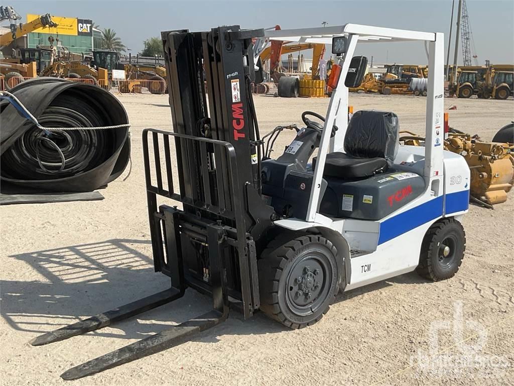 TCM FD30T3C-A Empilhadores Diesel