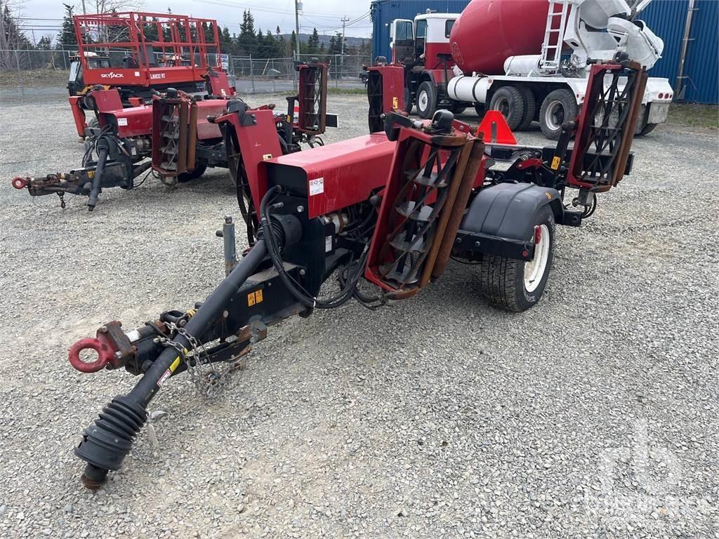 Toro 2700 Espaços verdes - Outros

