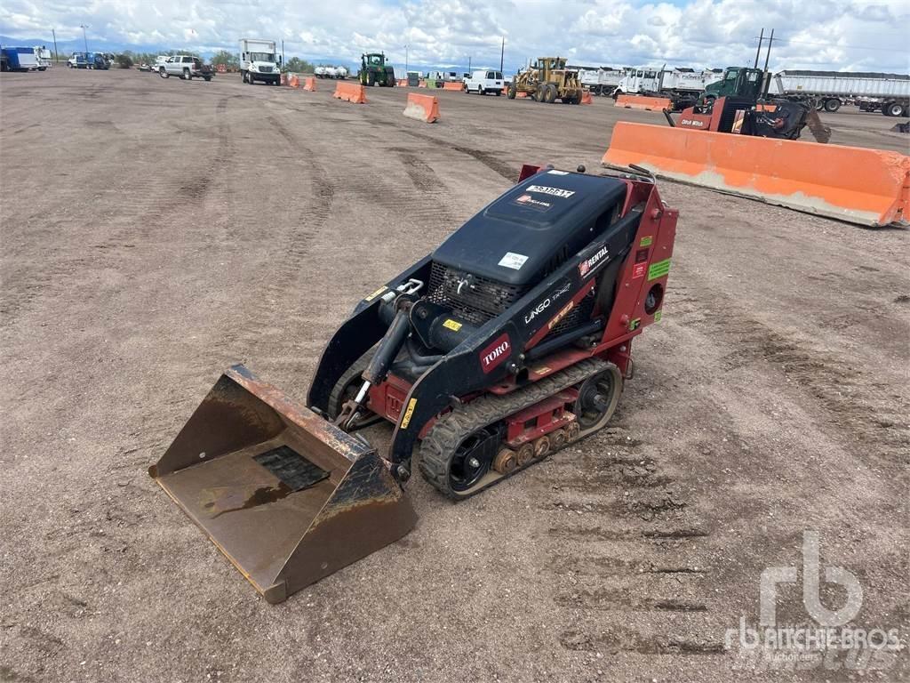 Toro TX427 Carregadoras de direcção deslizante