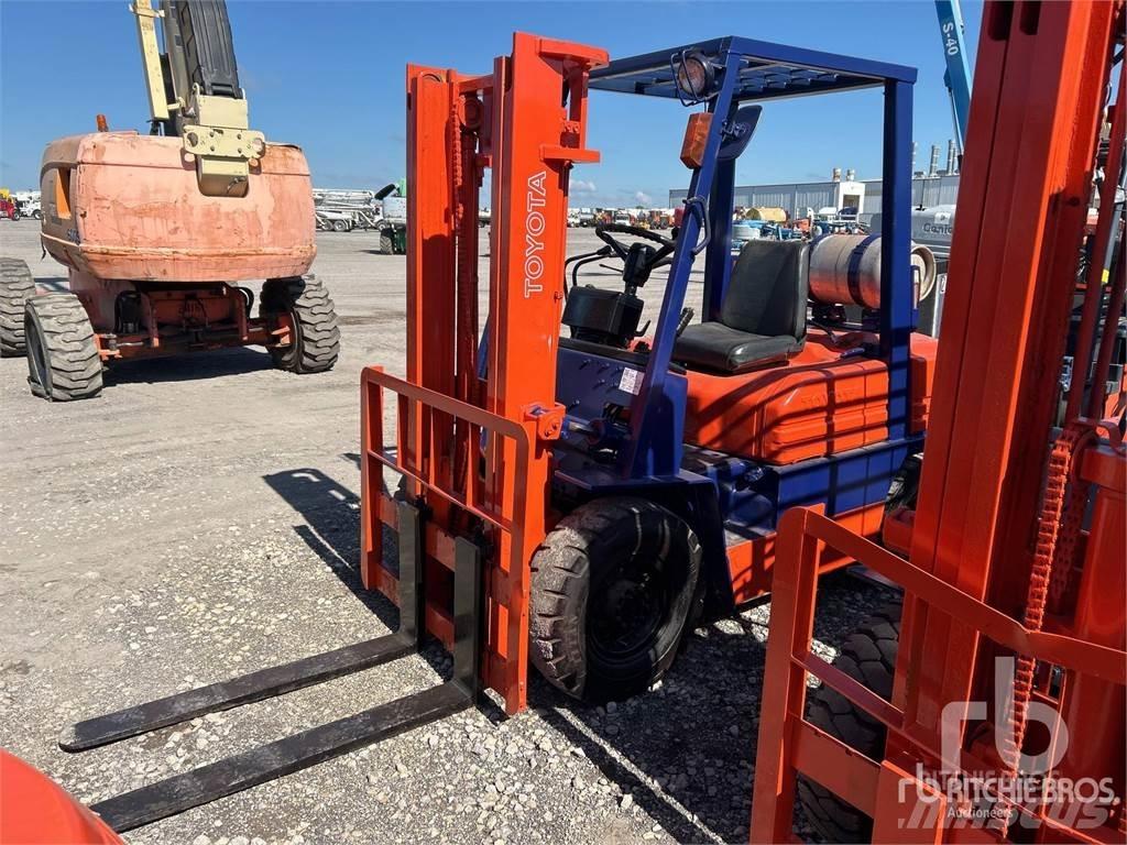 Toyota 5FG25 Empilhadores Diesel