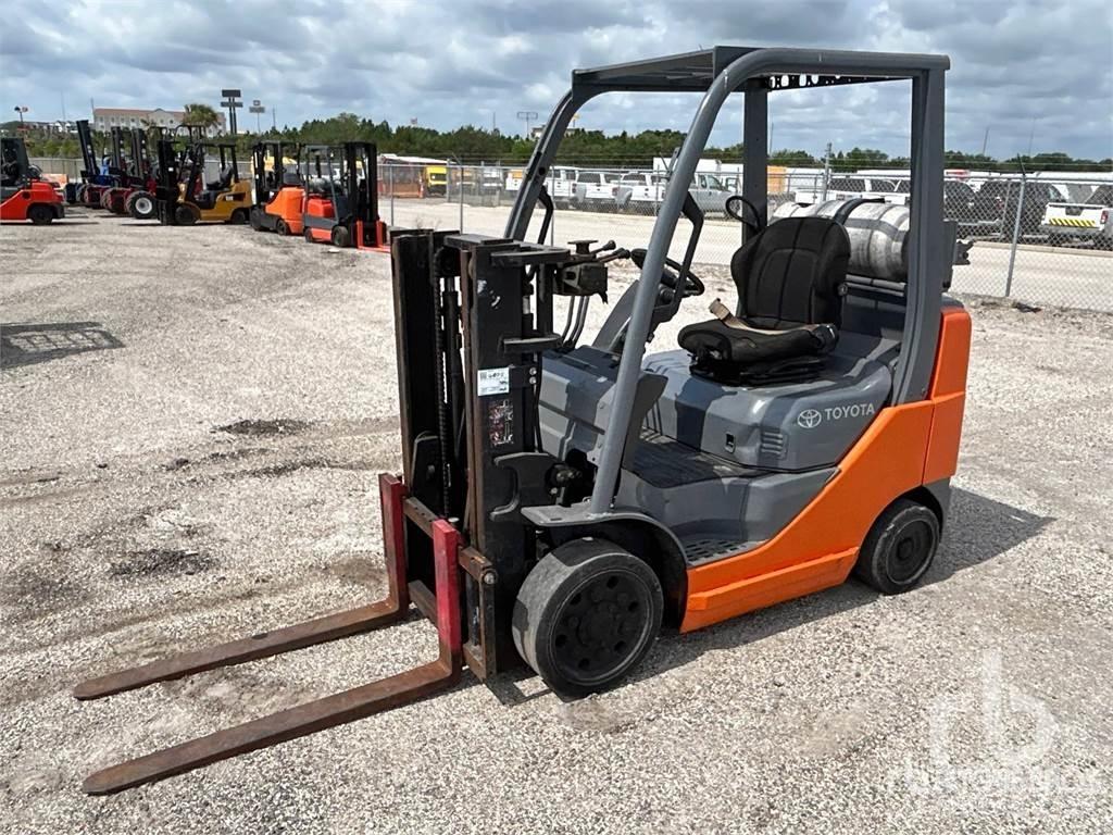 Toyota 8FGCU25 Empilhadores Diesel