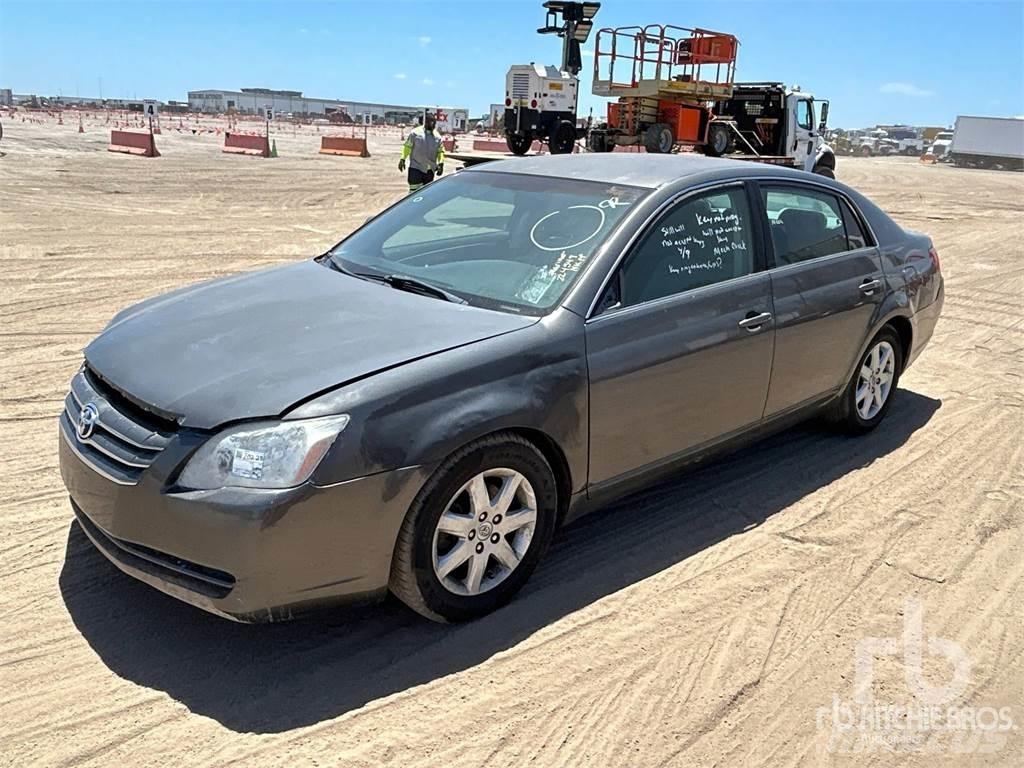 Toyota AVALON Carros Ligeiros