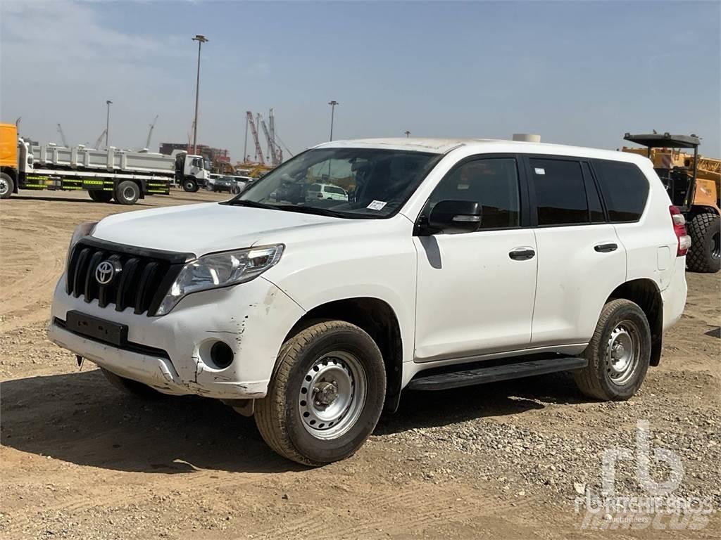 Toyota PRADO Pick up de caixa aberta