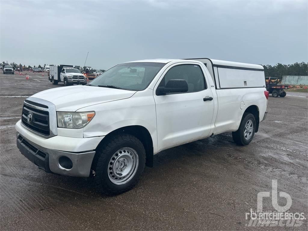 Toyota TUNDRA Pick up de caixa aberta