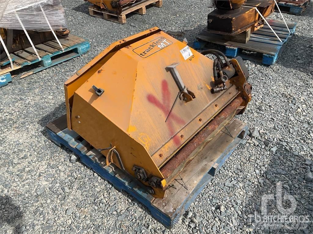 Trackless FMS Transportes - Outros
